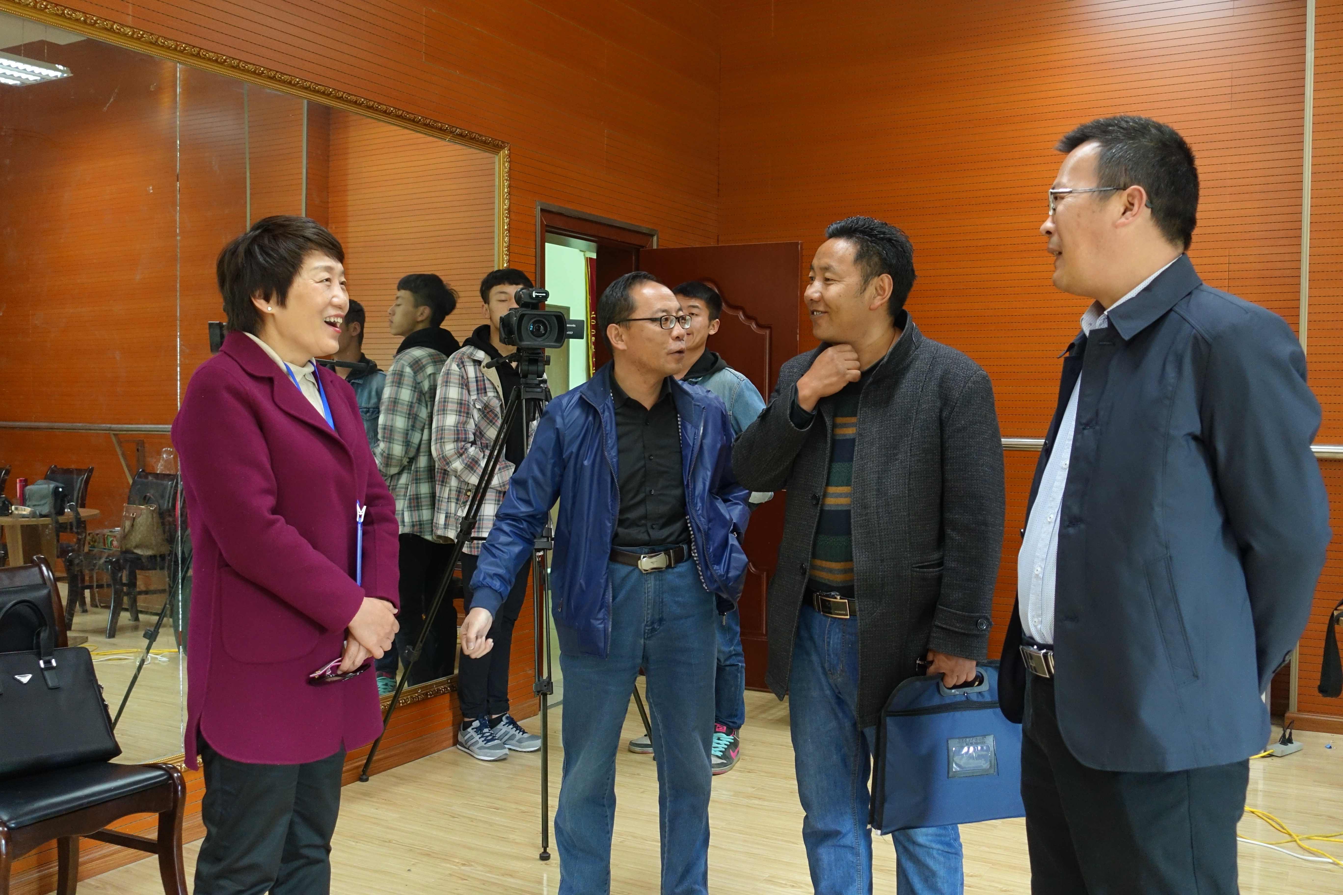 拓展办学 服务边疆——-记黄雁玲书记一行赴西藏山南